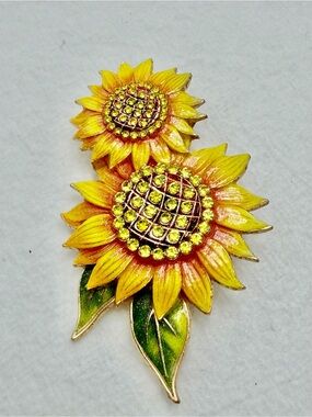Sunflower Crystal Brooch - #cz923